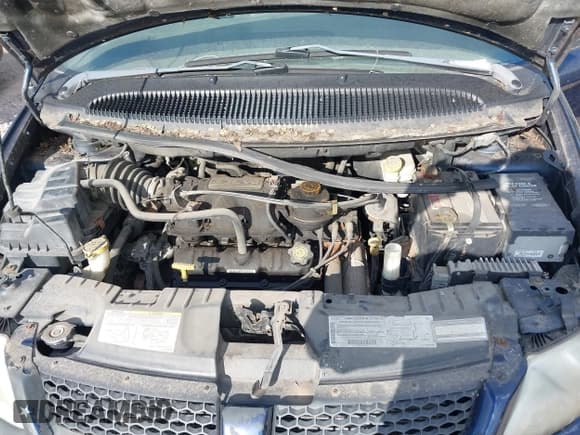 ✅ 2003 Dodge Caravan Sport • VIN: 2D4GP44373R166132 • Lot: 43082097. Listed on IAAI with 170,452 mi. Free auction sales archive from the USA and detailed vehicle history report at DreamBid. Image 10.