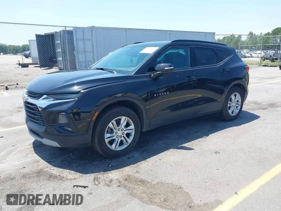 ✅ 2021 Chevrolet Blazer LT • VIN: 3GNKBJRSXMS512741 • Lot: 42591803. Wystawiony na IAAI z przebiegiem 93 057 mil mil. Skorzystaj z bezpłatnego archiwum sprzedaży aukcyjnych z USA i zobacz szczegółowy raport historii pojazdu na DreamBid. Zdjęcie 17.