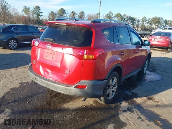 ✅ 2013 Toyota RAV4 XLE • VIN: 2T3RFREV8DW124520 • Lot: 43759154. Wystawiony na IAAI z przebiegiem 353 348 mil. Bezpłatny archiwum sprzedaży aukcyjnych z USA i szczegółowy raport historii pojazdu na DreamBid. Zdjęcie 4.