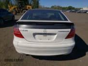 ✅ 2002 Mercedes-Benz C 230/260/280/320 • VIN: WDBRN47J02A357463 • Lot: 81295765. Wystawiony na Copart z przebiegiem Nie podano. Bezpłatny archiwum sprzedaży aukcyjnych z USA i szczegółowy raport historii pojazdu na DreamBid. Zdjęcie 6.