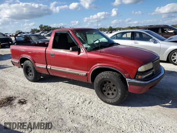 ✅ 1998 Chevrolet S-10 LS • VIN: 1GCCS1446WK207984 • Лот: 80580584. Опубликован ранее на Copart с пробегом 139 040 миль. Бесплатный доступ к архиву аукционных продаж из США и подробный отчёт об истории автомобиля на DreamBid. Изображение 4.