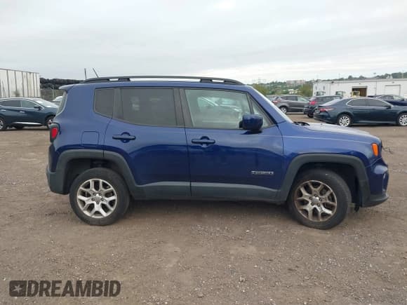 ✅ 2017 Jeep Renegade Latitude • VIN: ZACCJBBB8HPG33873 • Lot: 43235483. Listed on IAAI with 80,731 mi. Free auction sales archive from the USA and detailed vehicle history report at DreamBid. Image 13.