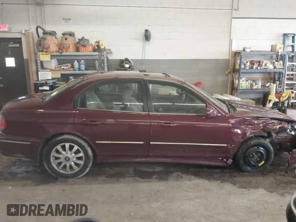 ✅ 2004 Hyundai Sonata GLS • VIN: KMHWF35H84A052612 • Лот: 42215726. Размещён на IAAI с пробегом 118 966 миль миль. Получите бесплатный доступ к архиву аукционных продаж из США и посмотрите подробный отчёт об истории автомобиля на DreamBid. Изображение 14.