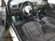 ✅ 2010 Volkswagen Golf GTI • VIN: WVWED7AJ6AW241585 • Lot: 55437485. Wystawiony na Copart z przebiegiem 127 760 mil. Bezpłatny archiwum sprzedaży aukcyjnych z USA i szczegółowy raport historii pojazdu na DreamBid. Zdjęcie 8.