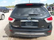 ✅ 2016 Nissan Pathfinder Platinum • VIN: 5N1AR2MM1GC668395 • Lot: 43306315. Listed on IAAI with 157,594 mi. Free auction sales archive from the USA and detailed vehicle history report at DreamBid. Image 16.