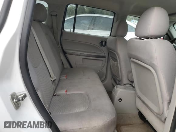 ✅ 2009 Chevrolet HHR LS • VIN: 3GNCA13B29S632282 • Lot: 83425344. Listed on Copart with 181,577 mi. Free auction sales archive from the USA and detailed vehicle history report at DreamBid. Image 11.