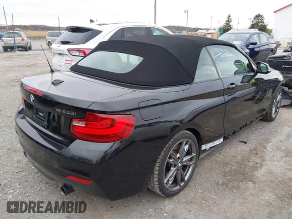 ✅ 2016 BMW 2 Series M235i xDrive • VIN: WBA1M5C57GV326742 • Лот: 43638890. Опубликован ранее на IAAI с пробегом 38 721 миль. Бесплатный доступ к архиву аукционных продаж из США и подробный отчёт об истории автомобиля на DreamBid. Изображение 4.