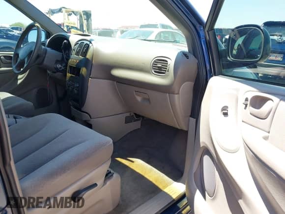 2002 Dodge Caravan EX с VIN 2B8GP74L42R652504, выставлен на аукционе IAAI как лот 42459593 с пробегом 191 468 миль миль и . История ставок и продаж доступна на DreamBid. Изображение 5.