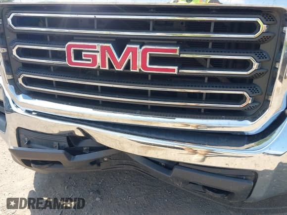 ✅ 2017 GMC Sierra 2500HD • VIN: 1GT22REG9HZ399432 • Лот: 42821682. Опубликован ранее на IAAI с пробегом 70 069 миль. Бесплатный доступ к архиву аукционных продаж из США и подробный отчёт об истории автомобиля на DreamBid. Изображение 6.
