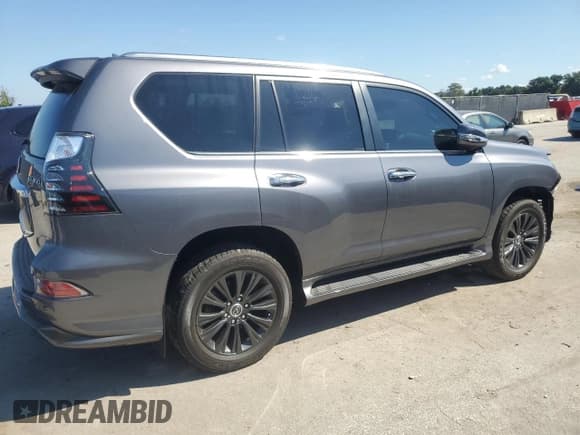 ✅ 2023 Lexus GX 460 Premium • VIN: JTJAM7BX6P5378734 • Lot: 81453475. Listed on Copart with 17,776 mi. Free auction sales archive from the USA and detailed vehicle history report at DreamBid. Image 3.