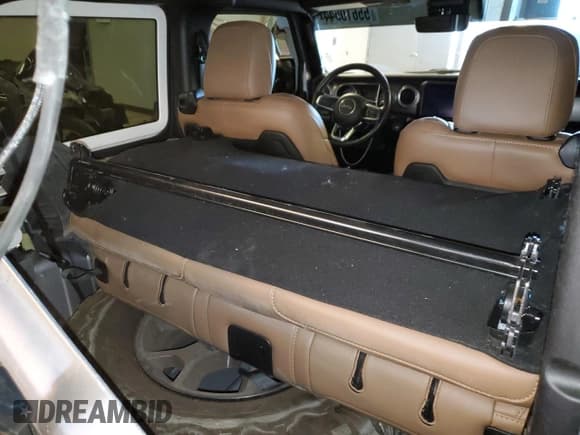 ✅ 2020 Jeep Wrangler Rubicon • VIN: 1C4HJXCG2LW271855 • Lot: 55610544. Listed on Copart with 10,767 mi. Free auction sales archive from the USA and detailed vehicle history report at DreamBid. Image 10.