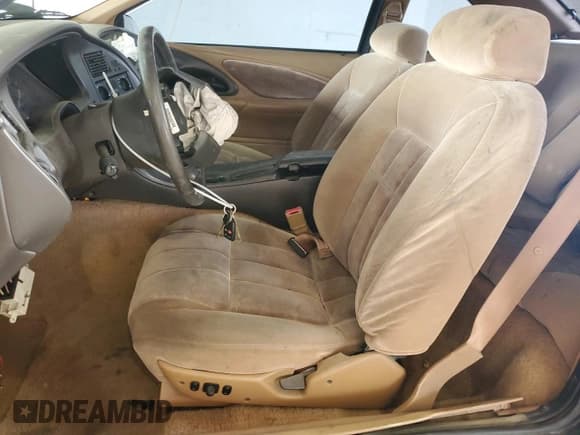 ✅ 1996 Ford Thunderbird LX • VIN: 1FALP62W2TH162821 • Lot: 56204055. Listed on Copart with 175,394 mi. Free auction sales archive from the USA and detailed vehicle history report at DreamBid. Image 7.