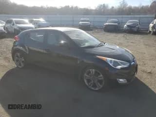 ✅ 2012 Hyundai Veloster w/Red Int • VIN: KMHTC6AD5CU021654 • Lot: 80497624. Wystawiony na Copart z przebiegiem 80 459 mil. Bezpłatny archiwum sprzedaży aukcyjnych z USA i szczegółowy raport historii pojazdu na DreamBid. Zdjęcie 4.