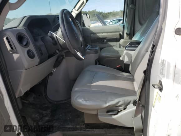 ✅ 2011 Ford Econoline Cargo Commercial • VIN: 1FTNE1EW3BDA00905 • Lot: 91116265. Listed on Copart with 149,888 mi. Free auction sales archive from the USA and detailed vehicle history report at DreamBid. Image 7.