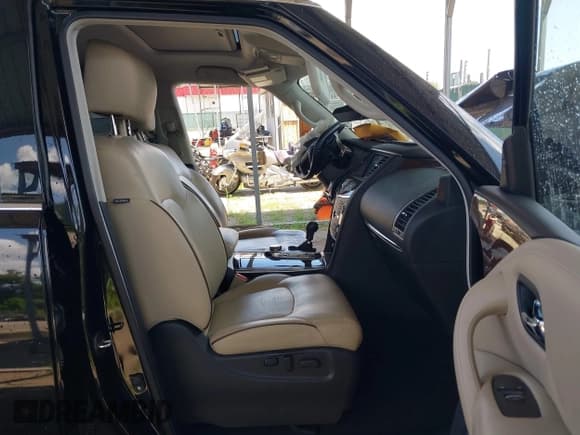 ✅ 2019 Nissan Armada Platinum • VIN: JN8AY2NC5K9580697 • Lot: 42938523. Listed on IAAI with 57,545 mi. Free auction sales archive from the USA and detailed vehicle history report at DreamBid. Image 5.