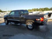 ✅ 1999 GMC Sierra 1500 SLE • VIN: 1GTEK19T1XZ522905 • Лот: 70146465. Опубликован ранее на Copart с пробегом 277 206 миль. Бесплатный доступ к архиву аукционных продаж из США и подробный отчёт об истории автомобиля на DreamBid. Изображение 2.