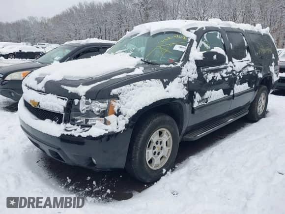 2014 Chevrolet Suburban LT с VIN 1GNSKJE72ER188402, выставлен на аукционе IAAI как лот 41529767 с пробегом Не указан миль и . История ставок и продаж доступна на DreamBid. Изображение 2.