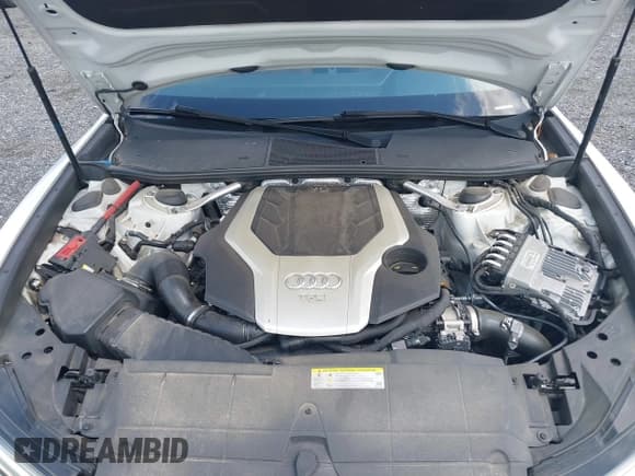 ✅ 2019 Audi A6 Premium Plus • VIN: WAUL2AF21KN026776 • Lot: 42173167. Wystawiony na IAAI z przebiegiem 62 973 mil. Bezpłatny archiwum sprzedaży aukcyjnych z USA i szczegółowy raport historii pojazdu na DreamBid. Zdjęcie 10.