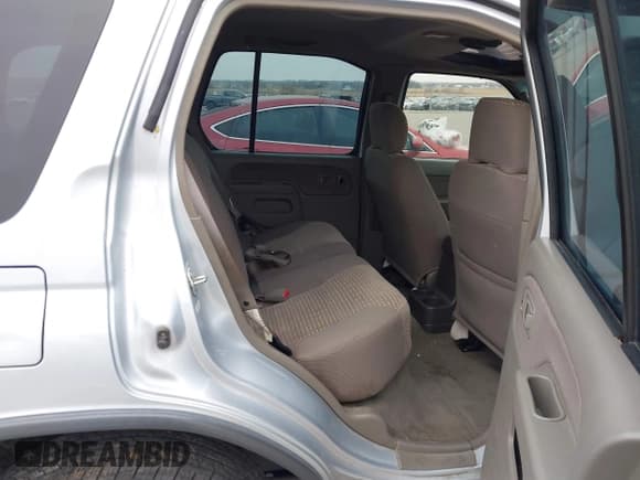 ✅ 2001 Nissan Xterra SE • VIN: 5N1ED28Y11C551503 • Lot: 43731539. Listed on IAAI with 158,615 mi. Free auction sales archive from the USA and detailed vehicle history report at DreamBid. Image 8.