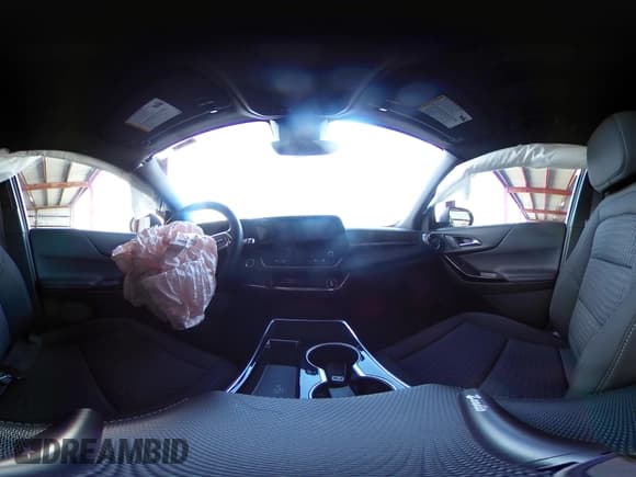 ✅ 2025 Chevrolet Equinox AWD LT • VIN: 3GNAXPEG6SL104049 • Lot: 41871445. Wystawiony na IAAI z przebiegiem 13 324 mil. Bezpłatny archiwum sprzedaży aukcyjnych z USA i szczegółowy raport historii pojazdu na DreamBid. Zdjęcie 18.