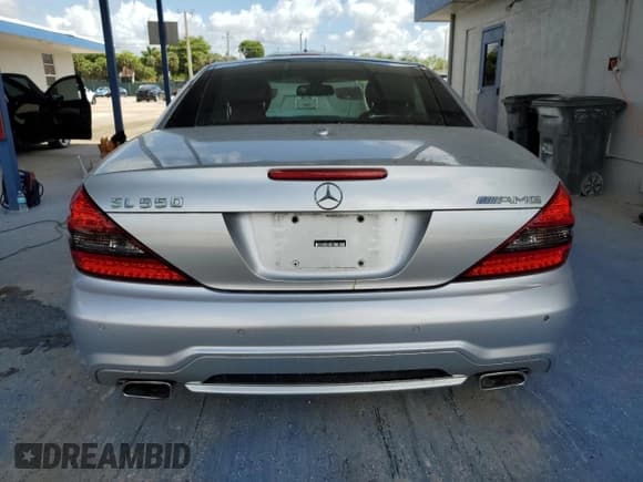 ✅ 2009 Mercedes-Benz SL 550 • VIN: WDBSK71F09F143487 • Lot: 59799385. Listed on Copart with 55,775 mi. Free auction sales archive from the USA and detailed vehicle history report at DreamBid. Image 6.
