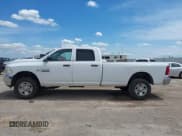 ✅ 2018 Ram 2500 Tradesman • VIN: 3C6UR5HL5JG102434 • Лот: 42230519. Опубликован ранее на IAAI с пробегом 120 492 миль. Бесплатный доступ к архиву аукционных продаж из США и подробный отчёт об истории автомобиля на DreamBid. Изображение 14.