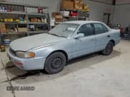 ✅ 1992 Toyota Camry LE • VIN: JT2SK12E5N0009505 • Lot: 96627535. Wystawiony na Copart z przebiegiem 231 706 mil. Bezpłatny archiwum sprzedaży aukcyjnych z USA i szczegółowy raport historii pojazdu na DreamBid. Zdjęcie 1.