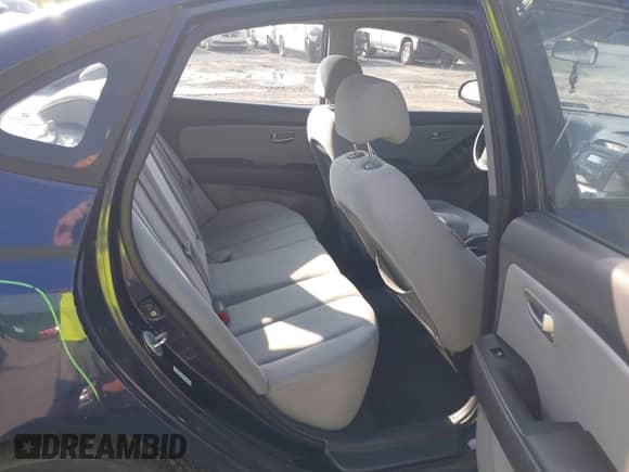 ✅ 2009 Hyundai Elantra SE • VIN: KMHDU46D99U688539 • Lot: 42705489. Wystawiony na IAAI z przebiegiem 120 450 mil mil. Skorzystaj z bezpłatnego archiwum sprzedaży aukcyjnych z USA i zobacz szczegółowy raport historii pojazdu na DreamBid. Zdjęcie 8.