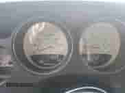 2014 Dodge Challenger SXT z VIN 2C3CDYAG0EH195293, wystawiony jako Copart lot #69801784 z przebiegiem 158 460 mil mil oraz Szkoda całkowita • Salvage title. Historia ofert i sprzedaży dostępna na DreamBid. Obrazek 9.