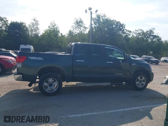 ✅ 2007 Toyota Tundra Limited • VIN: 5TBDV58157S466407 • Lot: 42956775. Wystawiony na IAAI z przebiegiem 204 545 mil. Bezpłatny archiwum sprzedaży aukcyjnych z USA i szczegółowy raport historii pojazdu na DreamBid. Zdjęcie 13.