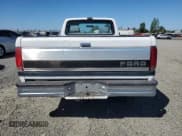 ✅ 1993 Ford F-150 • VIN: 1FTEF14N9PLA16609 • Лот: 53140095. Опубликован ранее на Copart с пробегом 189 253 миль. Бесплатный доступ к архиву аукционных продаж из США и подробный отчёт об истории автомобиля на DreamBid. Изображение 6.