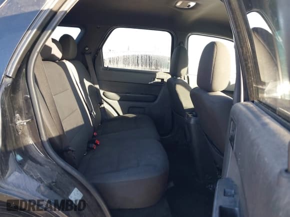 ✅ 2012 Ford Escape XLT • VIN: 1FMCU0D70CKC01085 • Лот: 43740898. Опубликован ранее на IAAI с пробегом 172 884 миль. Бесплатный доступ к архиву аукционных продаж из США и подробный отчёт об истории автомобиля на DreamBid. Изображение 8.