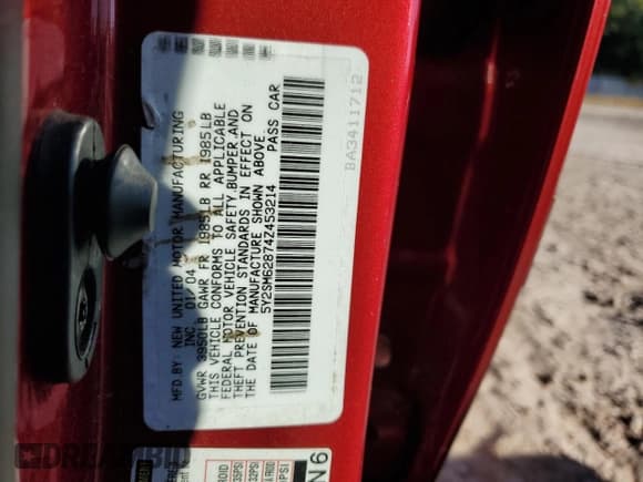 ✅ 2004 Pontiac Vibe • VIN: 5Y2SM62874Z453214 • Lot: 71203105. Wystawiony na Copart z przebiegiem 135 470 mil. Bezpłatny archiwum sprzedaży aukcyjnych z USA i szczegółowy raport historii pojazdu na DreamBid. Zdjęcie 12.