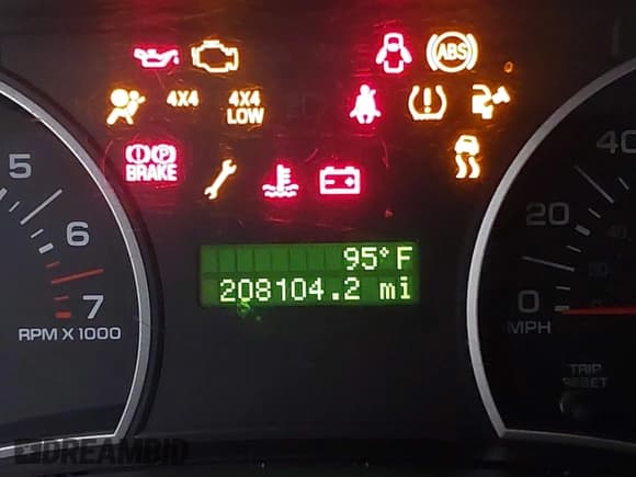 ✅ 2006 Ford Explorer XLS • VIN: 1FMEU72E36UB64271 • Lot: 43118696. Wystawiony na IAAI z przebiegiem 208 104 mil. Bezpłatny archiwum sprzedaży aukcyjnych z USA i szczegółowy raport historii pojazdu na DreamBid. Zdjęcie 15.