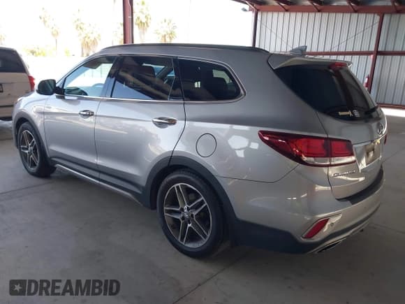 ✅ 2017 Hyundai Santa Fe Limited Ultimate • VIN: KM8SR4HF2HU219167 • Лот: 42147055. Опубликован ранее на IAAI с пробегом 153 467 миль. Бесплатный доступ к архиву аукционных продаж из США и подробный отчёт об истории автомобиля на DreamBid. Изображение 3.