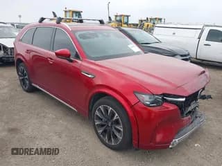 ✅ 2024 Mazda CX-90 S • VIN: JM3KK1HC2R1133087 • Lot: 41955750. Wystawiony na IAAI z przebiegiem 24 217 mil. Bezpłatny archiwum sprzedaży aukcyjnych z USA i szczegółowy raport historii pojazdu na DreamBid. Zdjęcie 1.