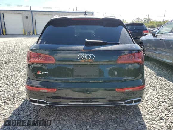 ✅ 2018 Audi SQ5 Prestige • VIN: WA1C4AFY1J2044755 • Лот: 80818915. Опубликован ранее на Copart с пробегом Не указан. Бесплатный доступ к архиву аукционных продаж из США и подробный отчёт об истории автомобиля на DreamBid. Изображение 6.