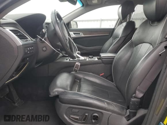 ✅ 2018 Genesis G80 3.8L • VIN: KMHGN4JE8JU223040 • Lot: 51564395. Listed on Copart with 62,708 mi. Free auction sales archive from the USA and detailed vehicle history report at DreamBid. Image 7.