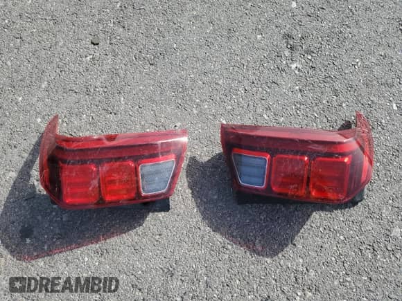 2022 Hyundai Palisade Limited с VIN KM8R5DHE5NU458208, выставлен на аукционе Copart как лот 71280194 с пробегом 48 987 миль миль и Списание • Salvage title. История ставок и продаж доступна на DreamBid. Изображение 13.