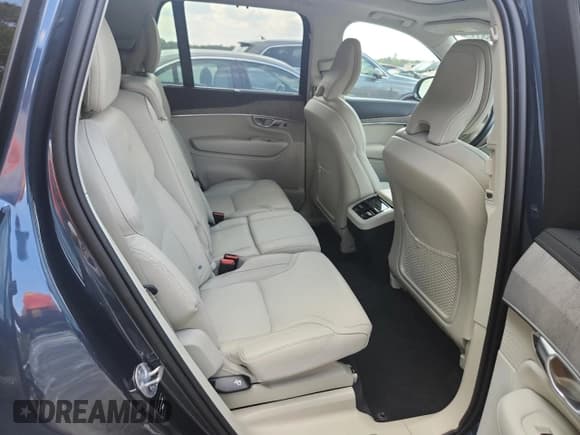 ✅ 2024 Volvo XC90 Ultimate Bright Theme • VIN: YV4062PF5R1202194 • Лот: 81600935. Опубликован ранее на Copart с пробегом Не указан. Бесплатный доступ к архиву аукционных продаж из США и подробный отчёт об истории автомобиля на DreamBid. Изображение 10.