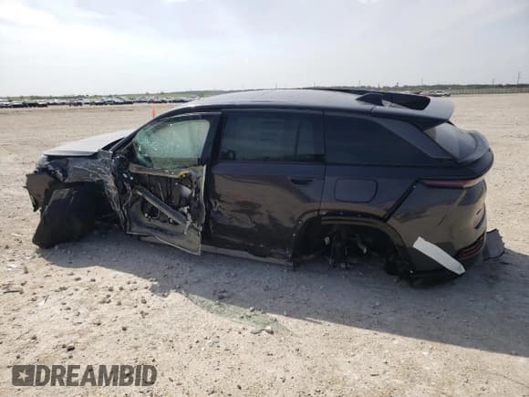 ✅ 2024 Jeep Wagoneer S Launch Edition • VIN: 3C4RJNAK1RT178842 • Lot: 50590285. Wystawiony na Copart z przebiegiem Nie podano. Bezpłatny archiwum sprzedaży aukcyjnych z USA i szczegółowy raport historii pojazdu na DreamBid. Zdjęcie 2.