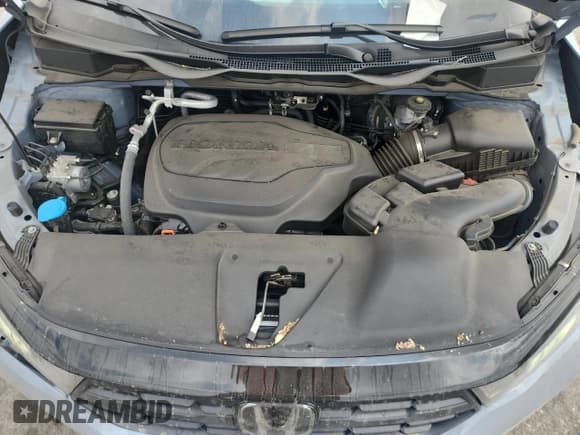 ✅ 2025 Honda Odyssey Sport-L • VIN: 5FNRL6H74SB009680 • Lot: 80205735. Wystawiony na Copart z przebiegiem 27 946 mil. Bezpłatny archiwum sprzedaży aukcyjnych z USA i szczegółowy raport historii pojazdu na DreamBid. Zdjęcie 12.