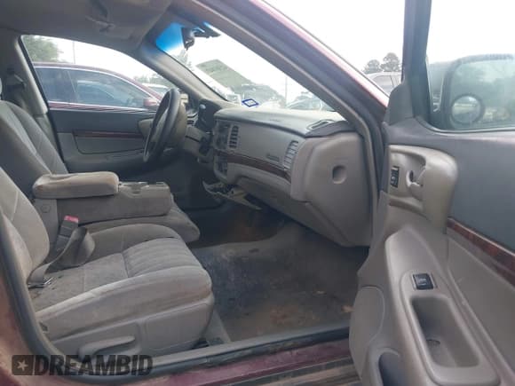 ✅ 2002 Chevrolet Impala • VIN: 2G1WF55E729103699 • Lot: 42301847. Wystawiony na IAAI z przebiegiem 377 306 mil. Bezpłatny archiwum sprzedaży aukcyjnych z USA i szczegółowy raport historii pojazdu na DreamBid. Zdjęcie 5.