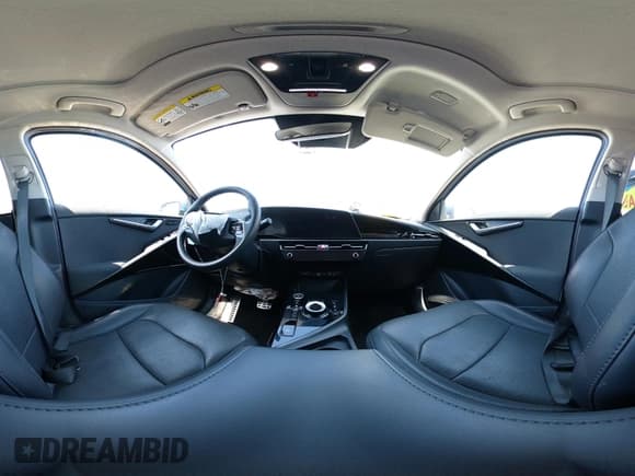 ✅ 2023 Kia Niro SX Touring • VIN: KNDCR3LF6P5055831 • Lot: 42544117. Wystawiony na IAAI z przebiegiem 57 889 mil. Bezpłatny archiwum sprzedaży aukcyjnych z USA i szczegółowy raport historii pojazdu na DreamBid. Zdjęcie 19.