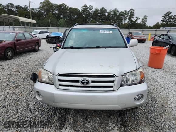 2005 Toyota Highlander с VIN JTEGD21AX50115830, выставлен на аукционе Copart как лот 85266125 с пробегом 191 488 миль миль и На запчасти • Non repairable. История ставок и продаж доступна на DreamBid. Изображение 5.