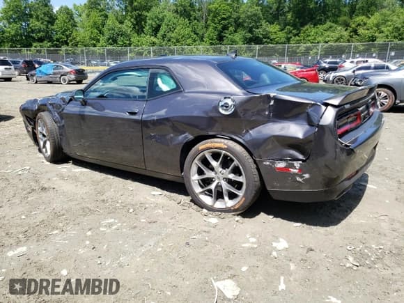 ✅ 2020 Dodge Challenger SXT • VIN: 2C3CDZAG9LH198406 • Lot: 55082374. Wystawiony na Copart z przebiegiem 80 764 mil. Bezpłatny archiwum sprzedaży aukcyjnych z USA i szczegółowy raport historii pojazdu na DreamBid. Zdjęcie 2.