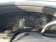 ✅ 2005 Ford Taurus SE • VIN: 1FAFP53U25A304178 • Lot: 90742915. Wystawiony na Copart z przebiegiem 139 168 mil. Bezpłatny archiwum sprzedaży aukcyjnych z USA i szczegółowy raport historii pojazdu na DreamBid. Zdjęcie 9.