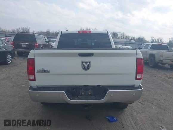 2016 Ram 1500 Big Horn with VIN 1C6RR6LG6GS208415, listed as a IAAI auction lot 41800900 with 214,732 mi miles and . Bid and sale history available at DreamBid. Image 17.