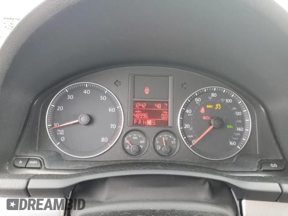 ✅ 2009 Volkswagen Jetta SE • VIN: 3VWRZ71K89M062050 • Lot: 83973194. Listed on Copart with 48,996 mi. Free auction sales archive from the USA and detailed vehicle history report at DreamBid. Image 9.