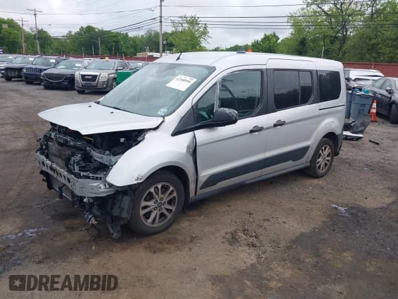 ✅ 2020 Ford Transit Connect XL • VIN: NM0GS9E20L1446782 • Lot: 42308995. Wystawiony na IAAI z przebiegiem 112 926 mil. Bezpłatny archiwum sprzedaży aukcyjnych z USA i szczegółowy raport historii pojazdu na DreamBid. Zdjęcie 18.